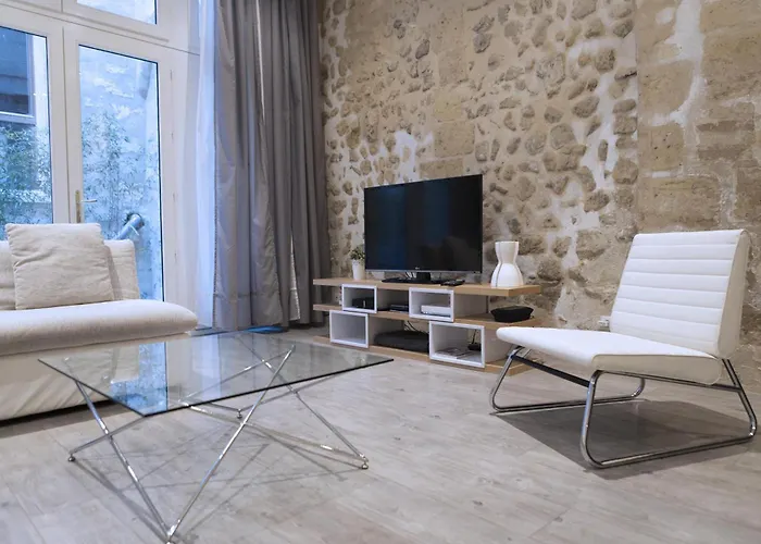 Ausone Beautiful Loft In Historical Center + Terrace And Parking Διαμέρισμα *