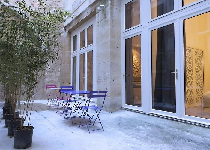 Ausone Beautiful Loft In Historical Center + Terrace And Parking Διαμέρισμα Μπορντό
