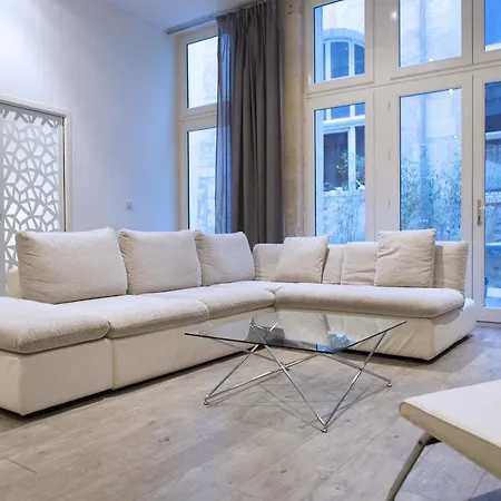 Ausone Beautiful Loft In Historical Center + Terrace And Parking Apartment Bordeaux