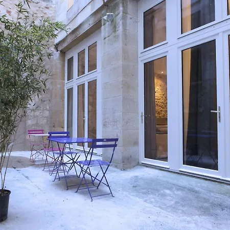 Ausone Beautiful Loft In Historical Center + Terrace And Parking Apartamento Bordéus
